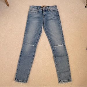 Joe’s destructed skinny ankle jeans size 24